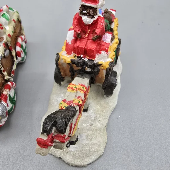 Festive Christmas Village Figurines - Picture 5 of 10